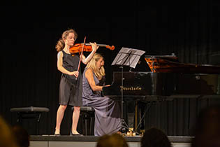 2nd Final Concert: Céline Eberhardt, viola with Cornelia Glassl, piano